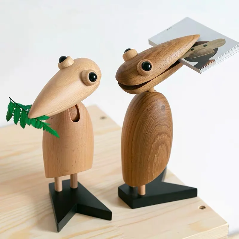 

Nordic Solid Teak Woodpecker Ornaments Modern Design Wooden Crafts Animal Ornaments for Office Name Cards and Anniversaries