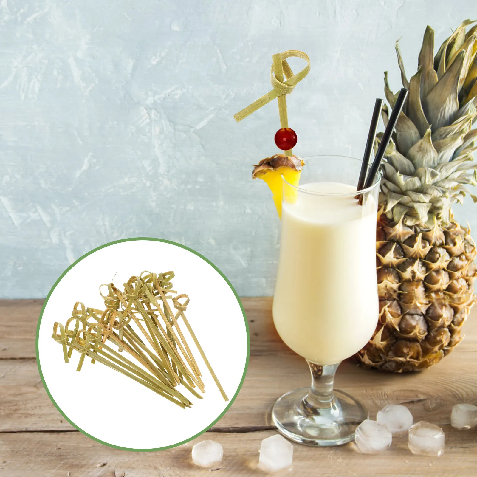 200Pcs Decorative Bamboo Cocktail Toothpicks Smooth Burr-Free Disposable Fruit Dessert Picks for Parties Graduations