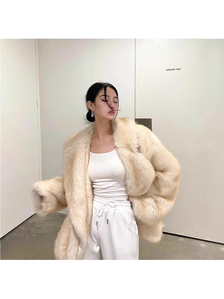 Français élégant Noble Socialite couleur unie hiver chaud charmant exquis confortable lisse doux à la mode fausse fourrure vêtements d'extérieur