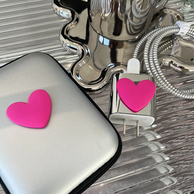 Luxury Rose Red Love Heart Electroplating Charger Cover For IPhone 13 14 15 18W-20W Cute Charge Protection Cover Charger Sleeve