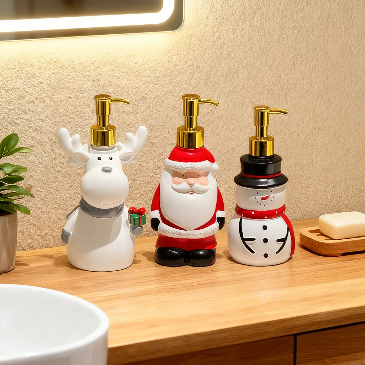 

1PC Santa Claus Snowman Elk Lotion Bottle Hand Sanitizer Shampoo Moisture Bottled Hotel Press Soap Dispenser Bathroom Accessorie