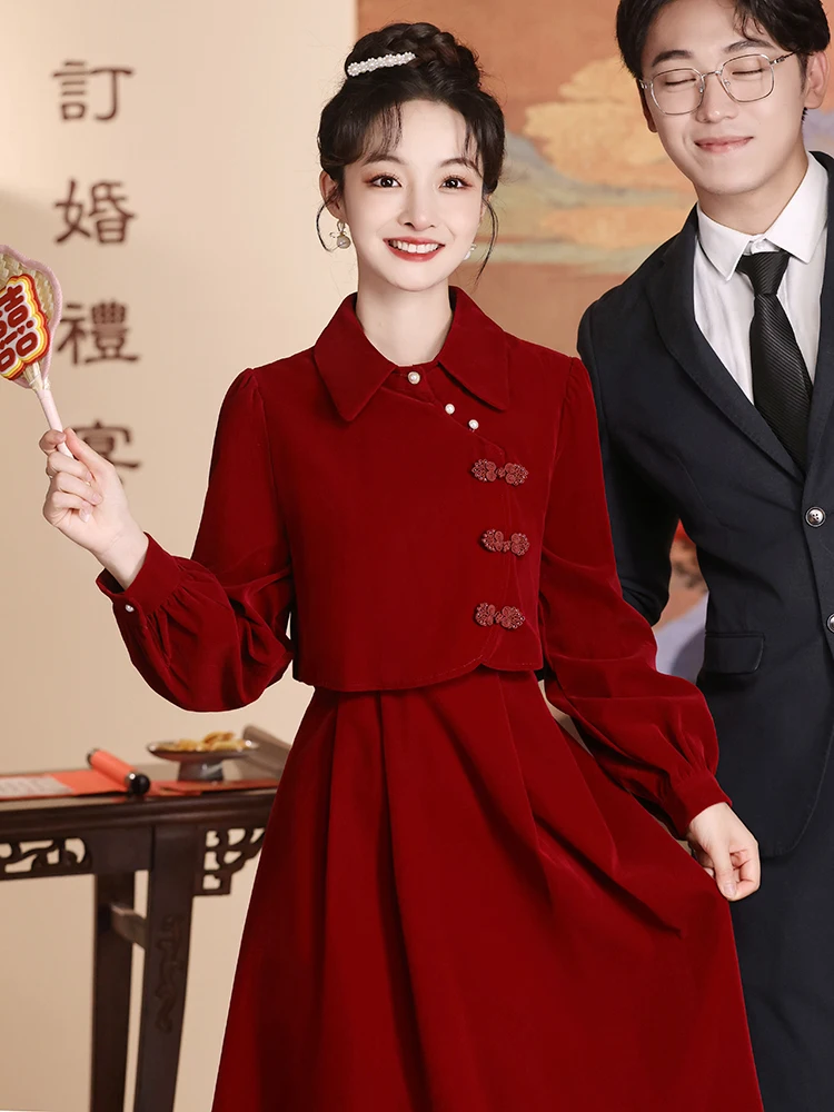 

Красное свадебное платье с длинными рукавами в китайском стиле, маленького размера, для возвращения домой, повседневная одежда, платье для церемоний и торжеств