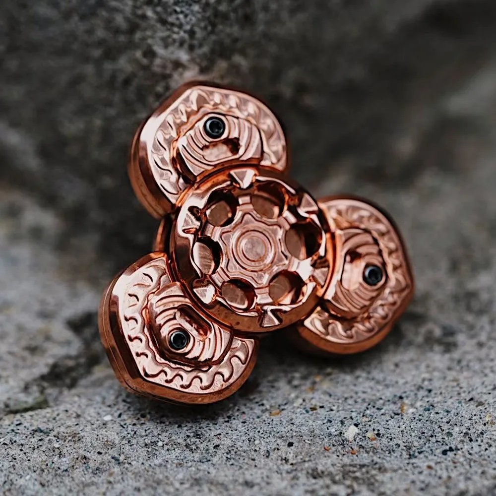 YOLO STUDIO Manibao Three-Bladed Fidget Spinner Open Nail Gyro Stress Relief Toy Fidget Toys For Adults Original Design