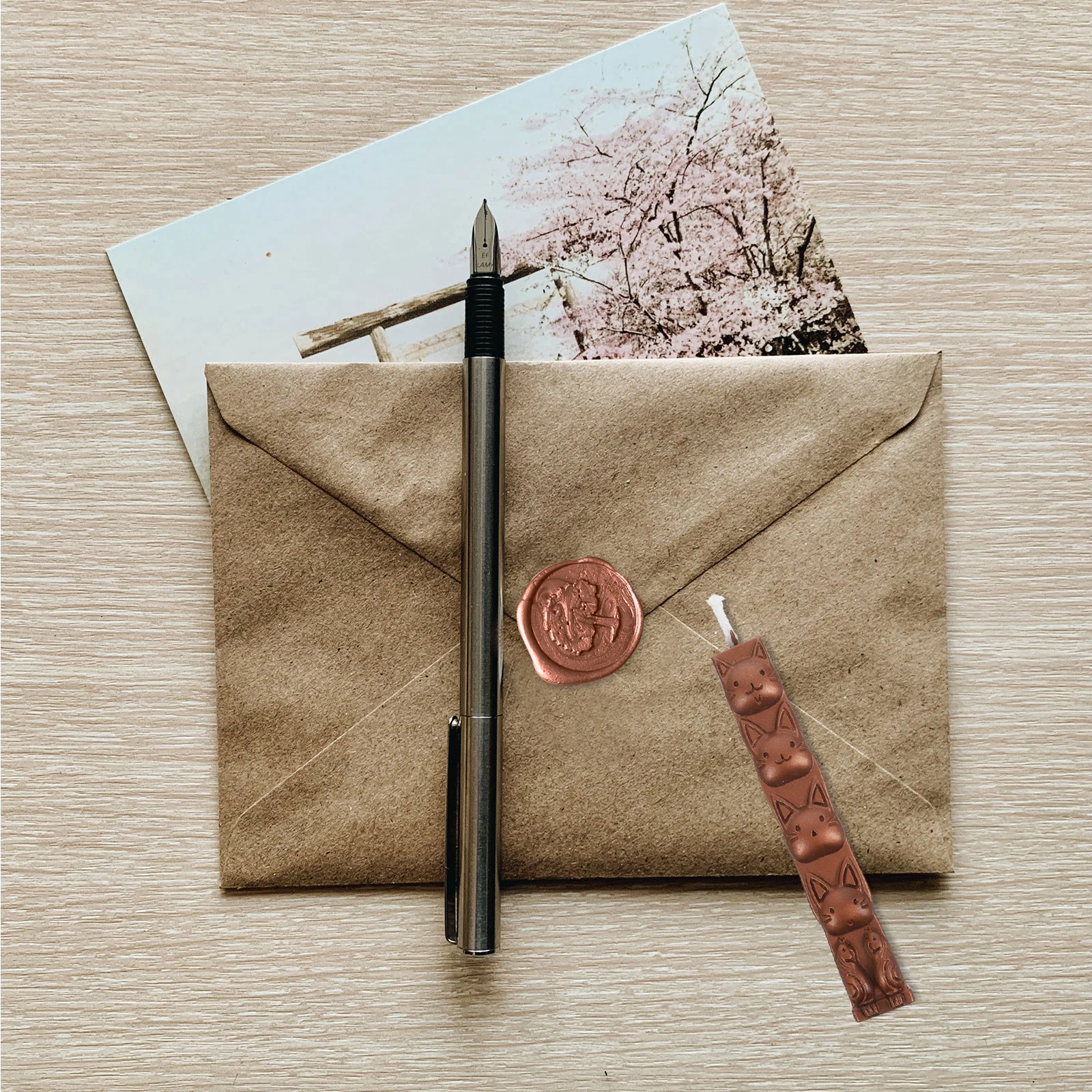 

6pcs Sealing Multi-Functional Wax Seal Sticks for Envelopes Wedding Invitations DIY Crafts Christmas Decor Letters Documents
