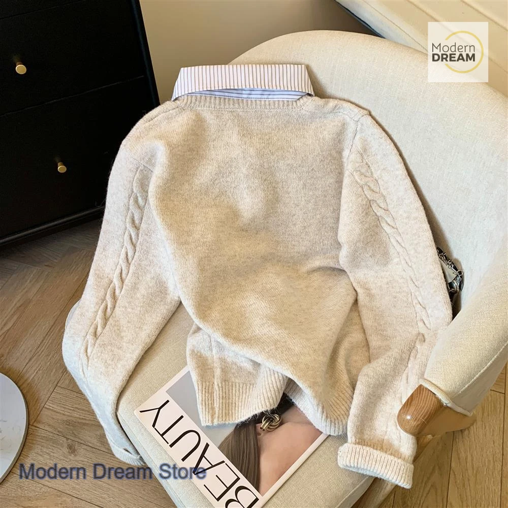 النمط الفرنسي مزاجه وهمية قطعتين قميص طوق سترة معطف المرأة الخريف والشتاء نمط الكلية الجديدة سترة متماسكة