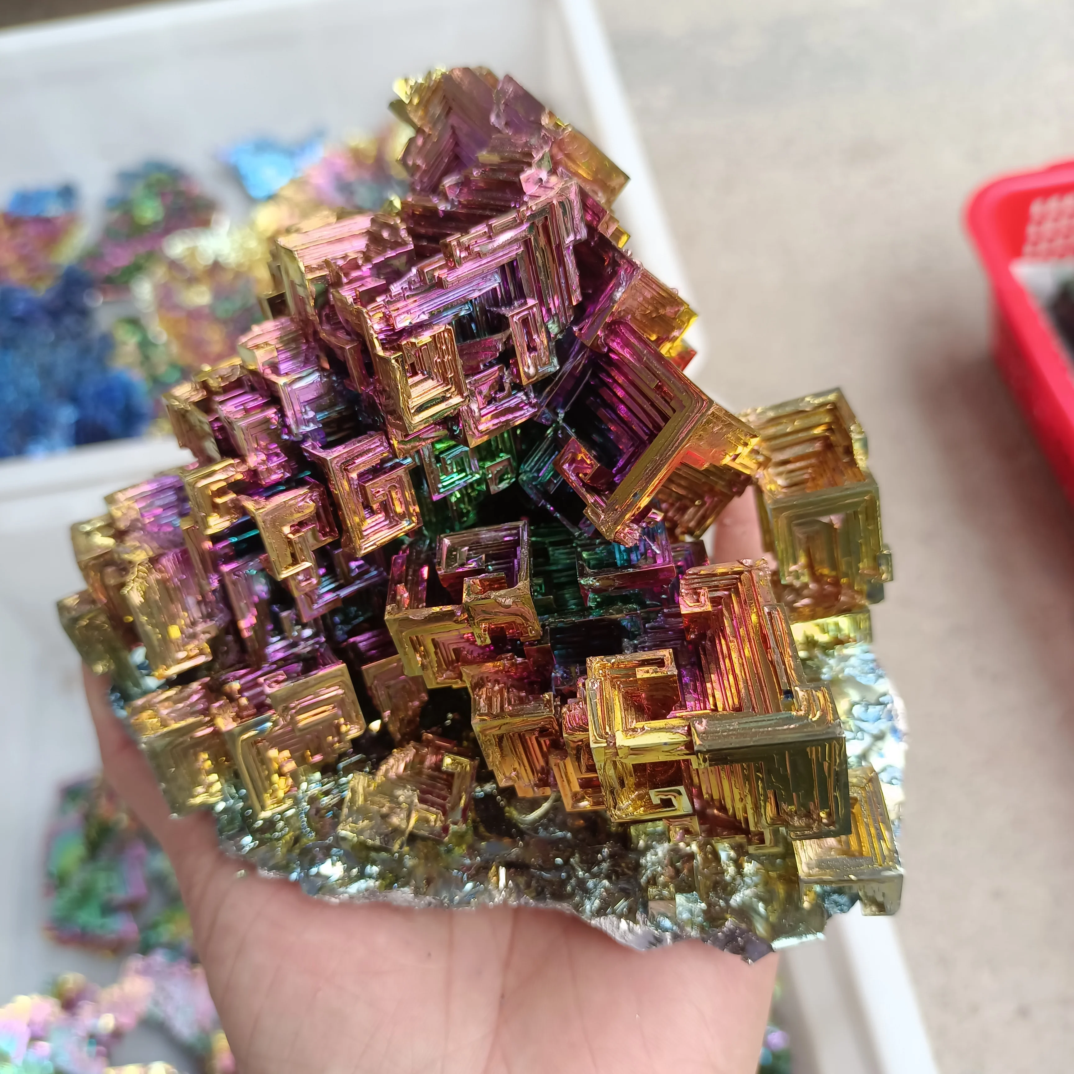 Magical Natural Color Bismuth Ore,Quartz Crystal Metal Bismuth Crystal,Mineral Reiki Healing Stone,Home Degaussing Adorn