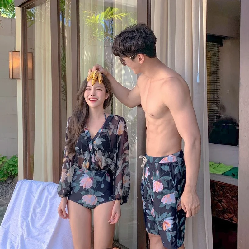 2023 Couple Swimsuit Korea One-Piece Swimsuit Long Sleeve Slim Conservative Swimsuit Hot Spring Swimsuit