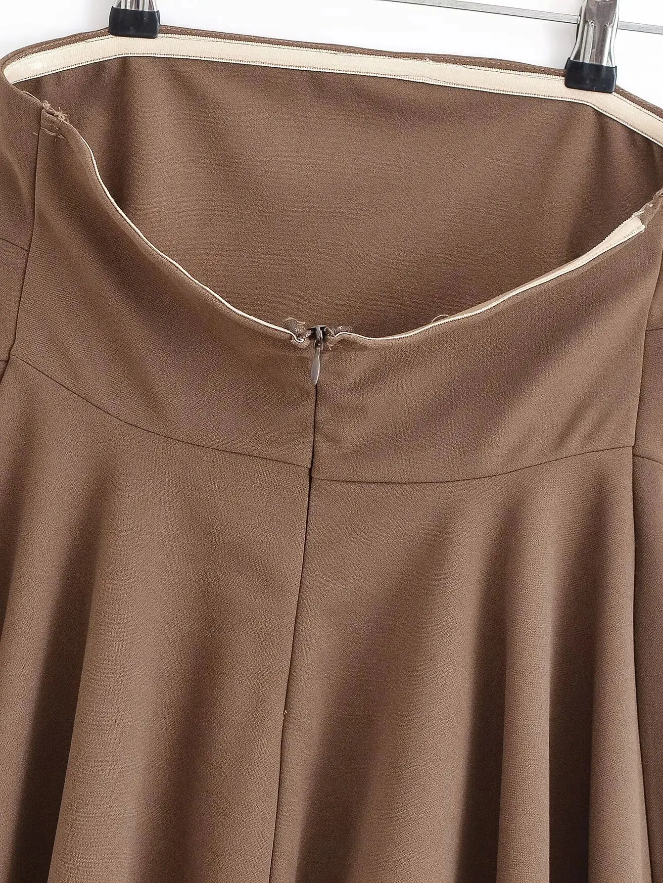 HH verão na moda terno marrom para mulheres sem mangas plissado costas com zíper tubo top + linha A assimétrica saia midi conjunto elegante