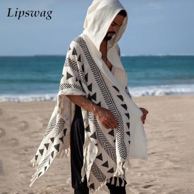 Vintage Ethnic Pattern Mens Long Cloaks Summer Beach Boho Loose Hooded Cardigans Men Robes Retro Tassel Desiner Smock Cardigan