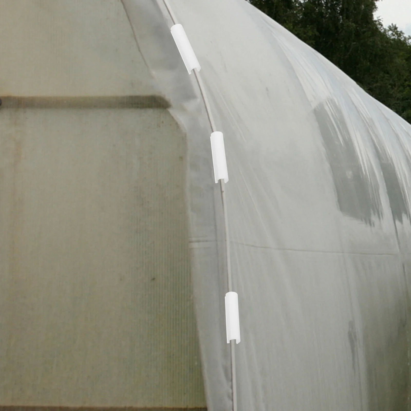 

16pcs PVC Pipe Clamps Greenhouse Windproof Durable Clips Garden Accessories Plastic Hoop Tarp Film Covers Plant Supports