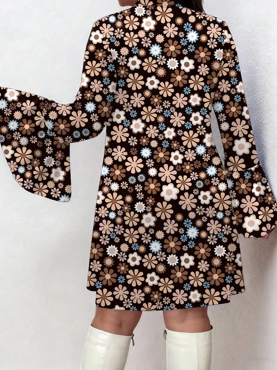 

Women Floral Print Bell Sleeve Casual Knit Dress Autumn