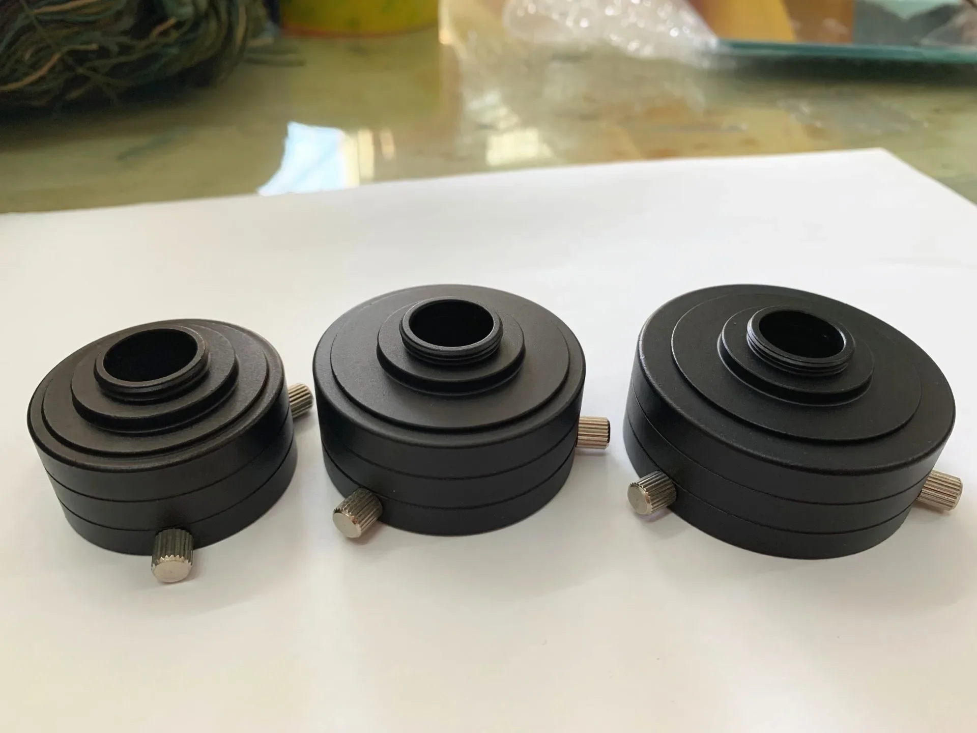 24-49 مللي متر قوس معدني كامل العالمي حامل هاتف المحمول تلسكوب مجهر قاعدة تركيب مزودة بمشبك التقاط صور الفيديو