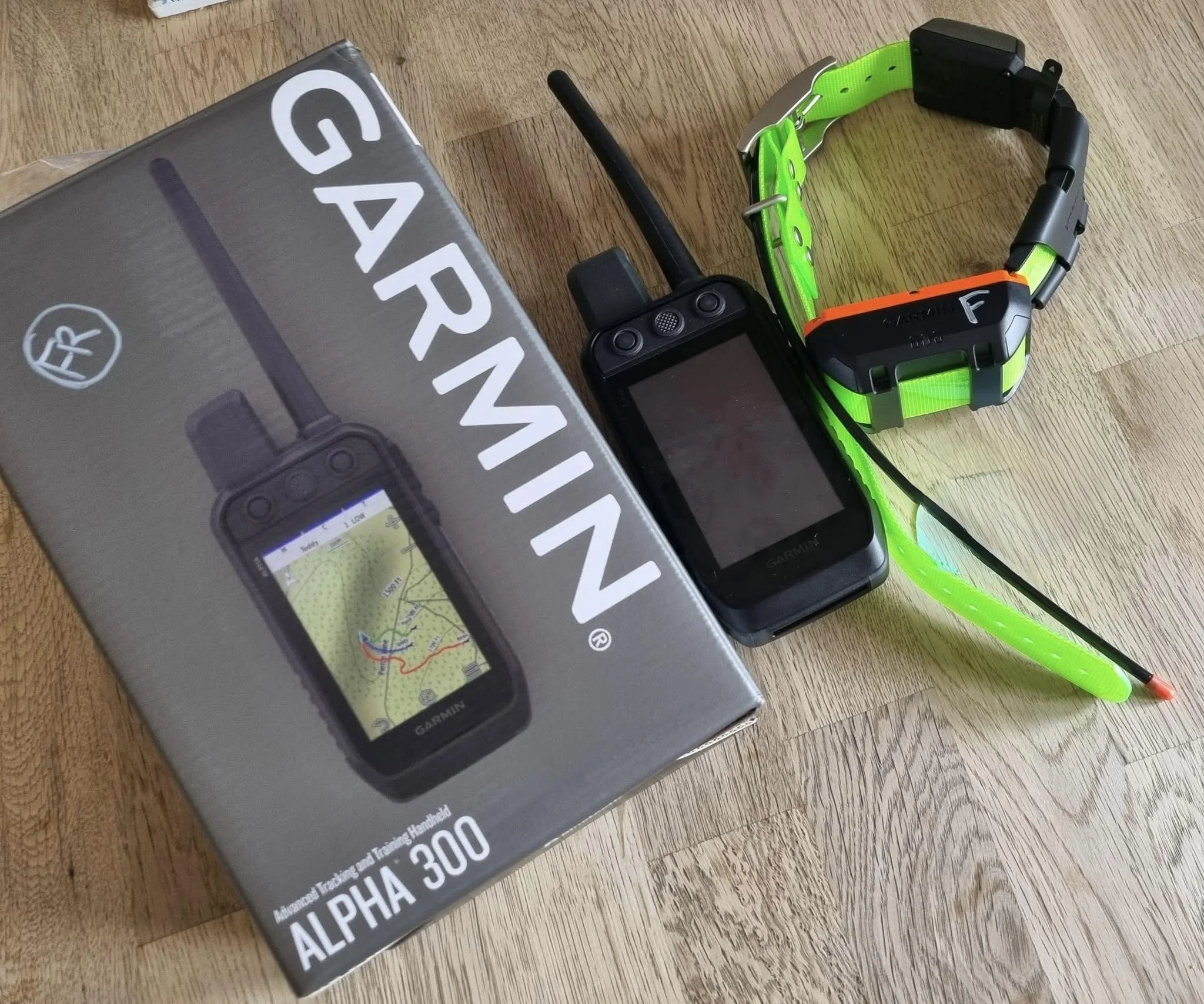 Latest! Alpha 300 Handheld Advanced Tracking and Training with 2x Garmins Alpha TT25 Tracking Collar for Dogs with GPS