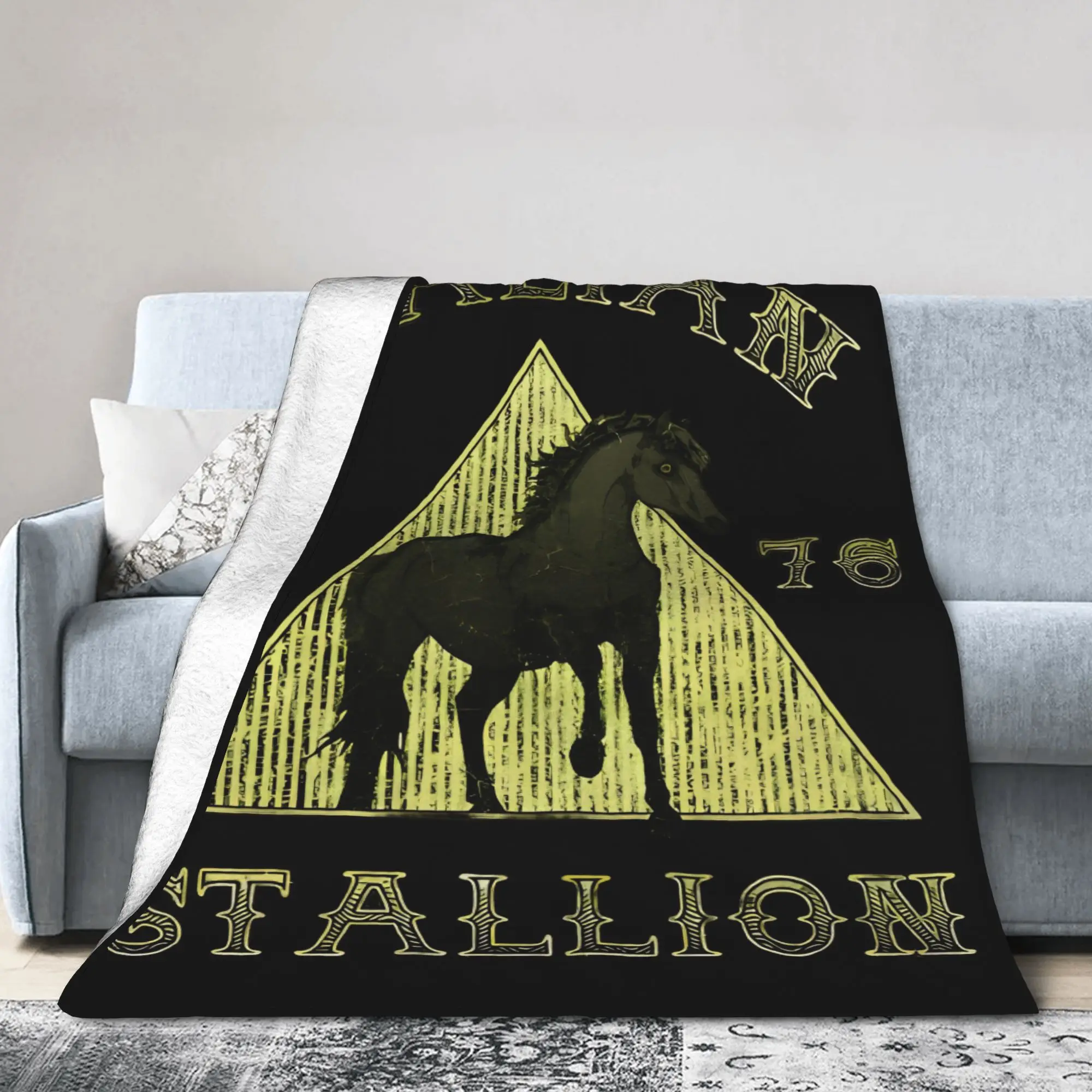 Rockys Italian Stallion Yellow Heather Flannel Throw Blanket Boxing Knitted Blanket Office Lightweight Multifunction Throws