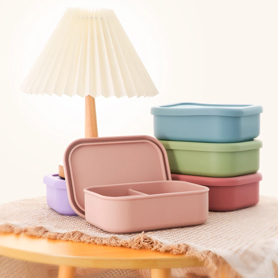 

1PCS Baby Silicone Food Storage Box Solid Color Baby Tableware Three-compartment Dinner Plate Children Portable Lunch Box