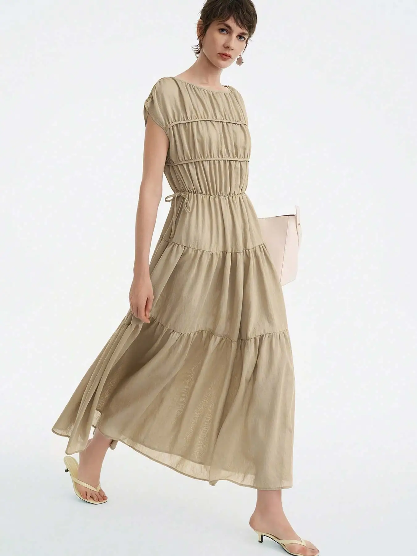 Elegant Women's Long Dress, Casual Comfortable Design, Simple Style, Perfect for Daily Wear & Special Occasions