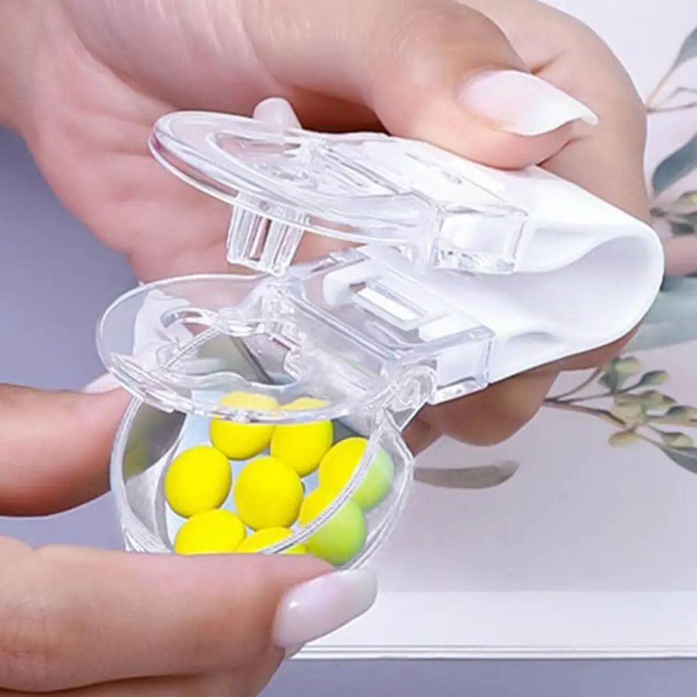 8*3.8cm Pill Taker No Contact Blister Pack Opener Travel Pill Case Elderly Disabled Arthritis Tablet Dispenser Extractor Tool