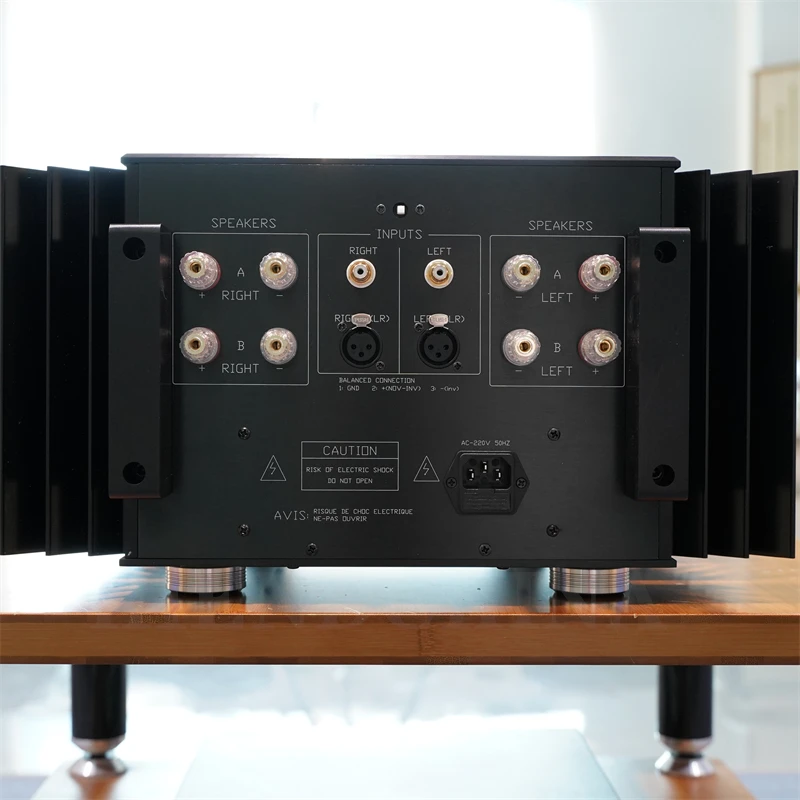 N-051 Clone Study Accuphase A-70/P-7300/A-75 Leistungsverstärker, vollständig symmetrisch, verstärkt, SNR 118 dB, THD 0,002 % Klasse A, 100 W x 2, bis zu 200 W x 2