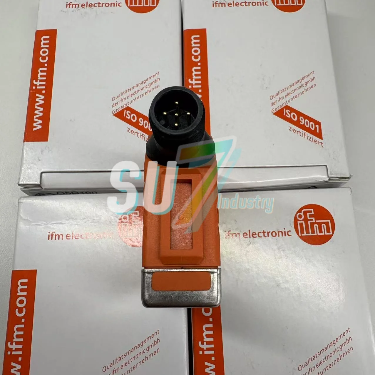New Original  O5D100 Photoelectric Distance Sensor