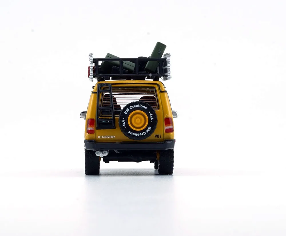 New 1:64 1998 Discovery1-Camel Version w/Accessory By BM Creations Diecast Toy Cars Simulation Model
