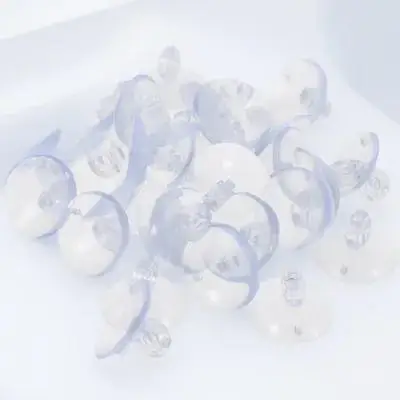 

200Pcs Outdoor Light Clips Suction Hooks Easy Remove No Residue Wall Hangers Hooks for Outdoor String Lights Rope Light Clips