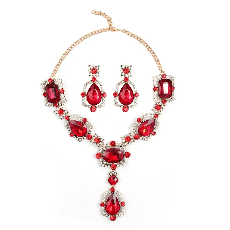 Vintage Necklace Set Oversized Statement Stylish Women\'s Alloy Set With Gemstones
