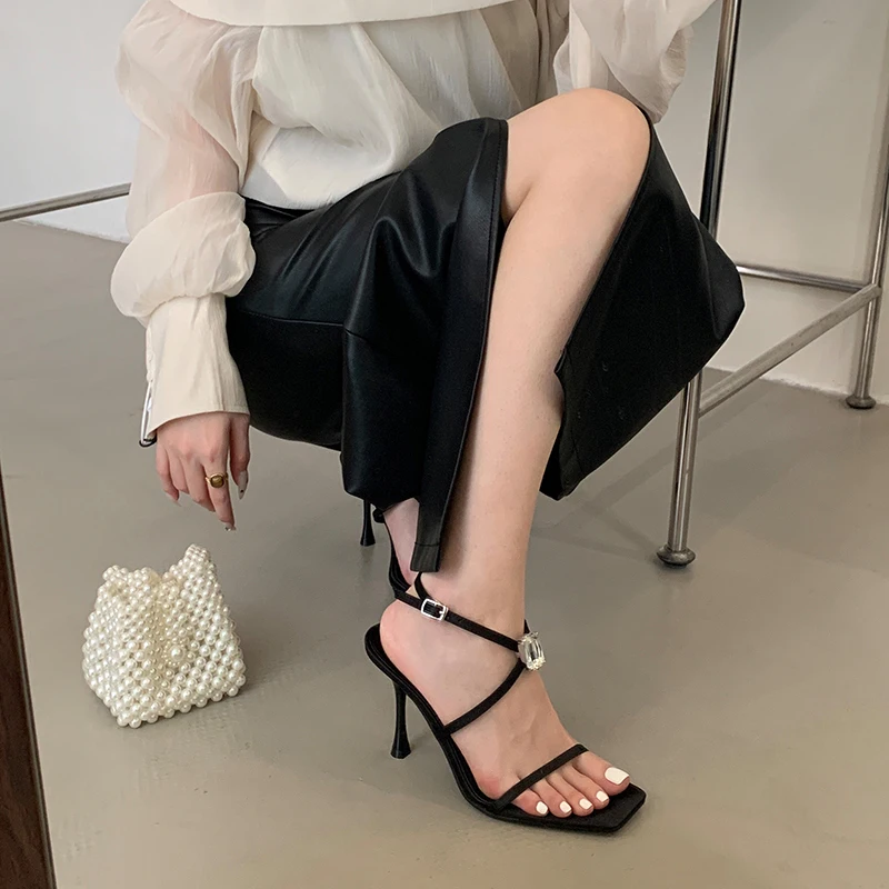 

9cm Stiletto Heels Sandals Black Belt Cross Buckle Crystals Ladies Summer Shoes Fashion High Heels Sandalias De Mujer