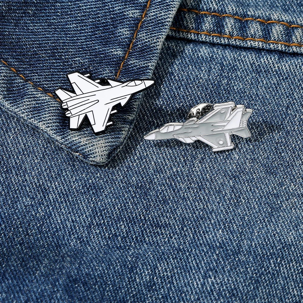 New Funny Simple Fighter Jet Enamel Brooches Plane Aircraft Airplane Shaped Pins Backpack Bag Clothes Hat Badge