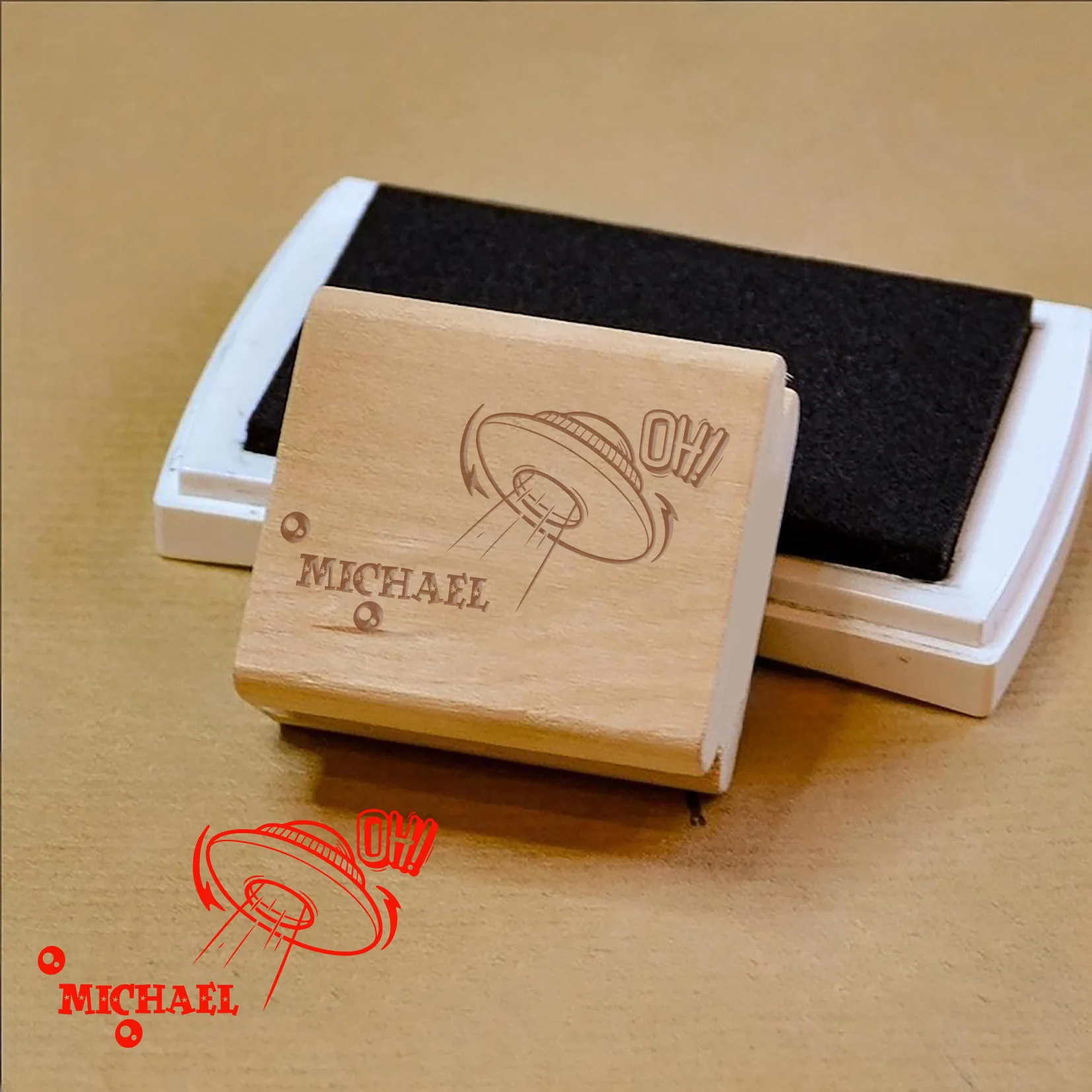 1PC Cool Customized Name Wooden Stamp ldeal for Festive Occasions Customizable Name Wooden Seal Provide Convenience for Perfecti