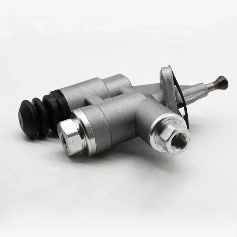 Machinery Engine Parts Fuel Feed Pump Dong Feng Truck 6C8.3 Diesel Engine Fuel Transfer Pump 4988748 3936317