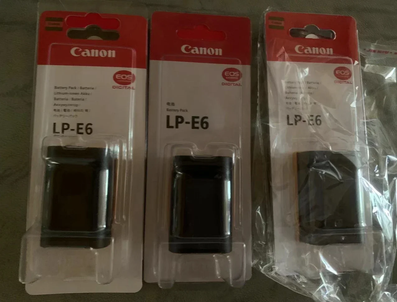 1865MAH /1800MAHLP-E6 LPE6  Camera Battery For Canon EOS 5D Mark II III Mark2 mark3 5D2 5D3 7D 70D LC-E6E Charger Battery