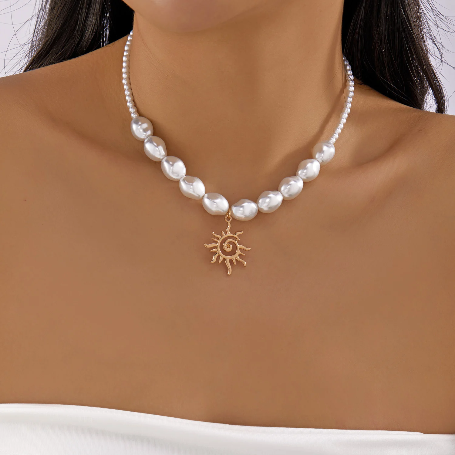 Elegante Imitation Perle Perlen Anhänger Halsketten für Frauen Einfache Unregelmäßige Perle Quaste Halsketten Damen Schmuck Hochzeit Geschenke – Detail 4