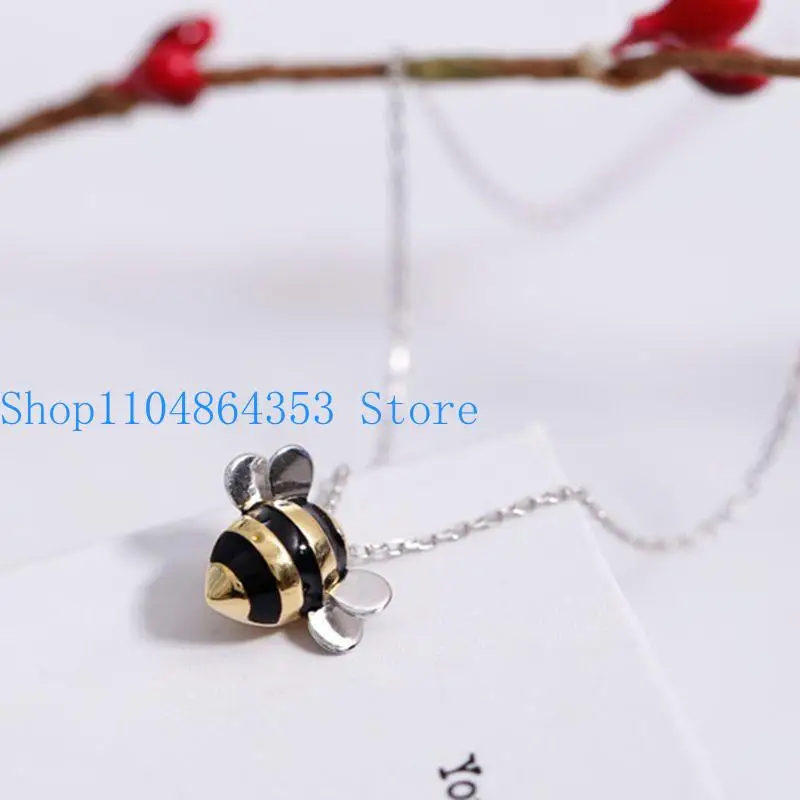 652F Exquisite Silver Clavicle Chain Pendant Necklace Jewelry for Daily Wear