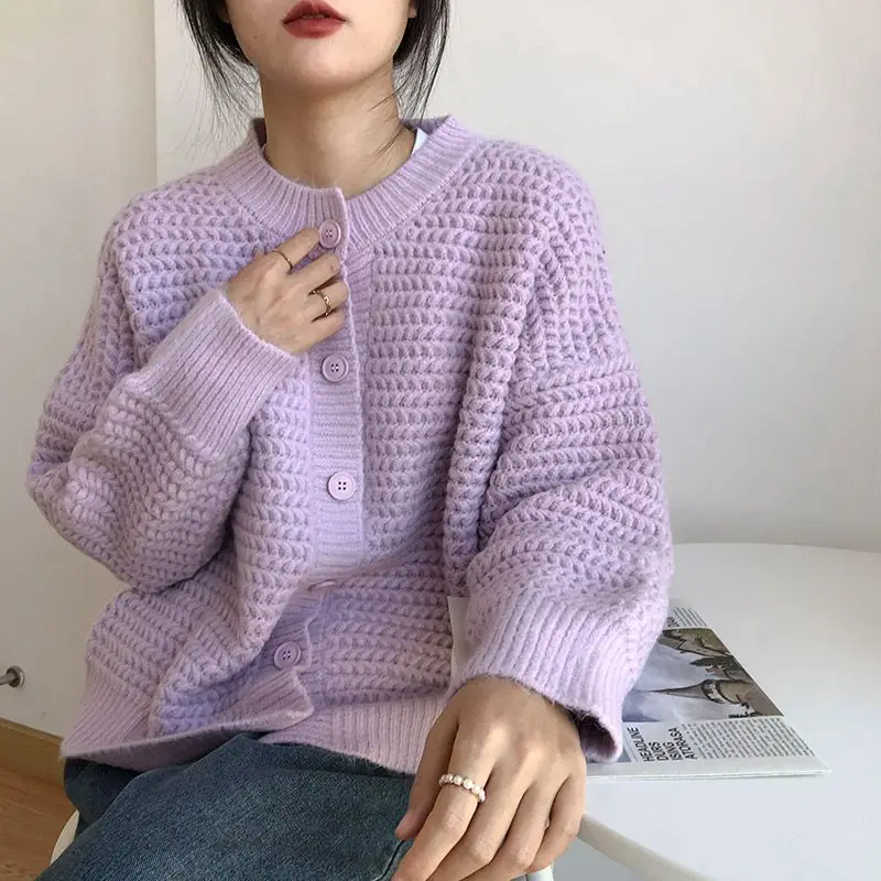 

Korean Fashion Autumn New Women Knitted Tops Cardigans Simple Casual O Neck Long Sleeve Single Breasted Loose Knitting Cardigan