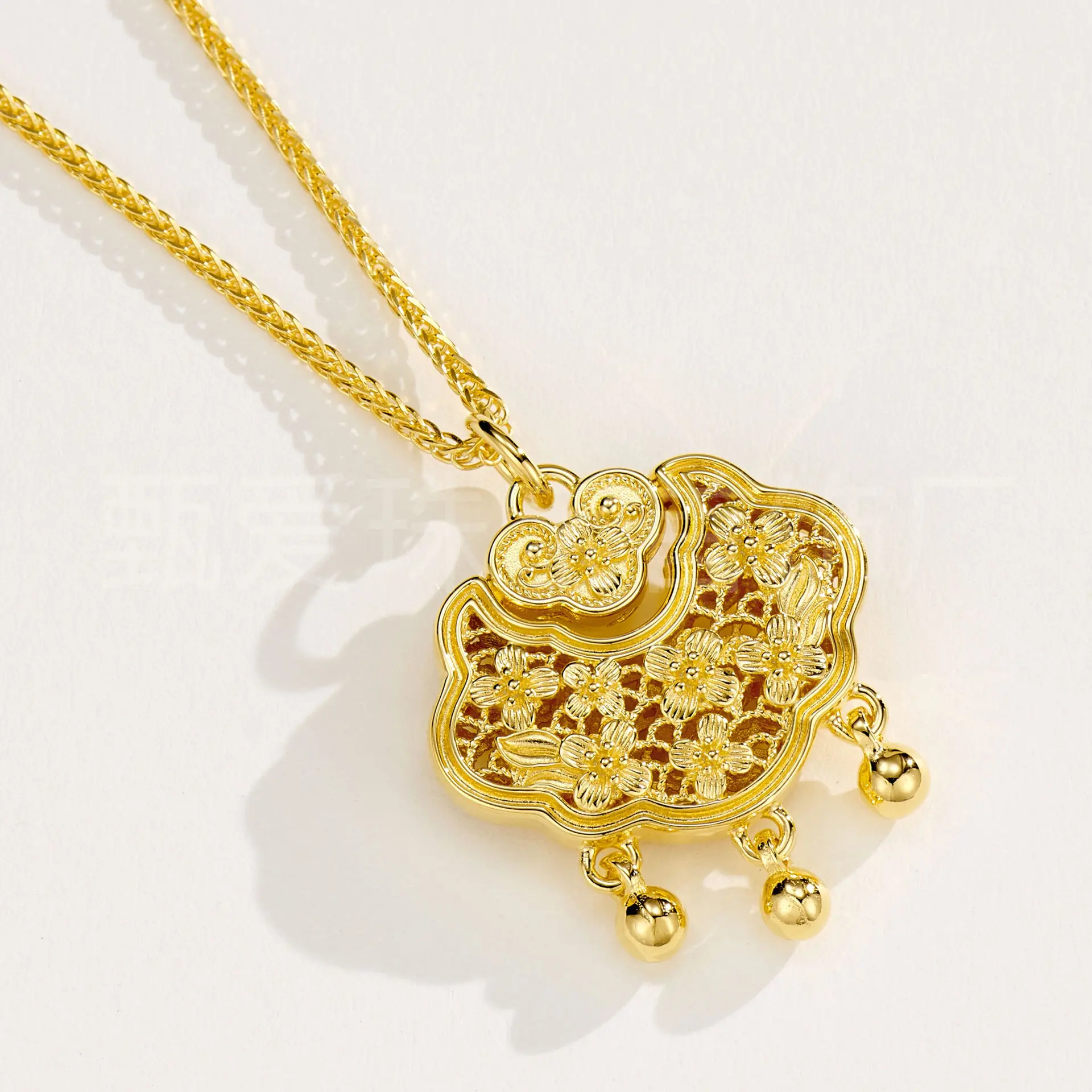 

New Chinese 925 silver plated 18k gold wedding safety lock necklace retro bell children's long life lock jewelry wholesale