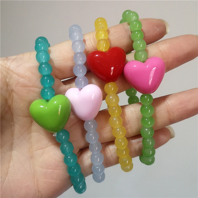 Trendige Charms aus Kunstharz, bunt, Herz, Glasperlen, Armband für Frauen und Mädchen, Y2K-Ästhetik, Charm-Schmuck, Accessoires, Geschenk