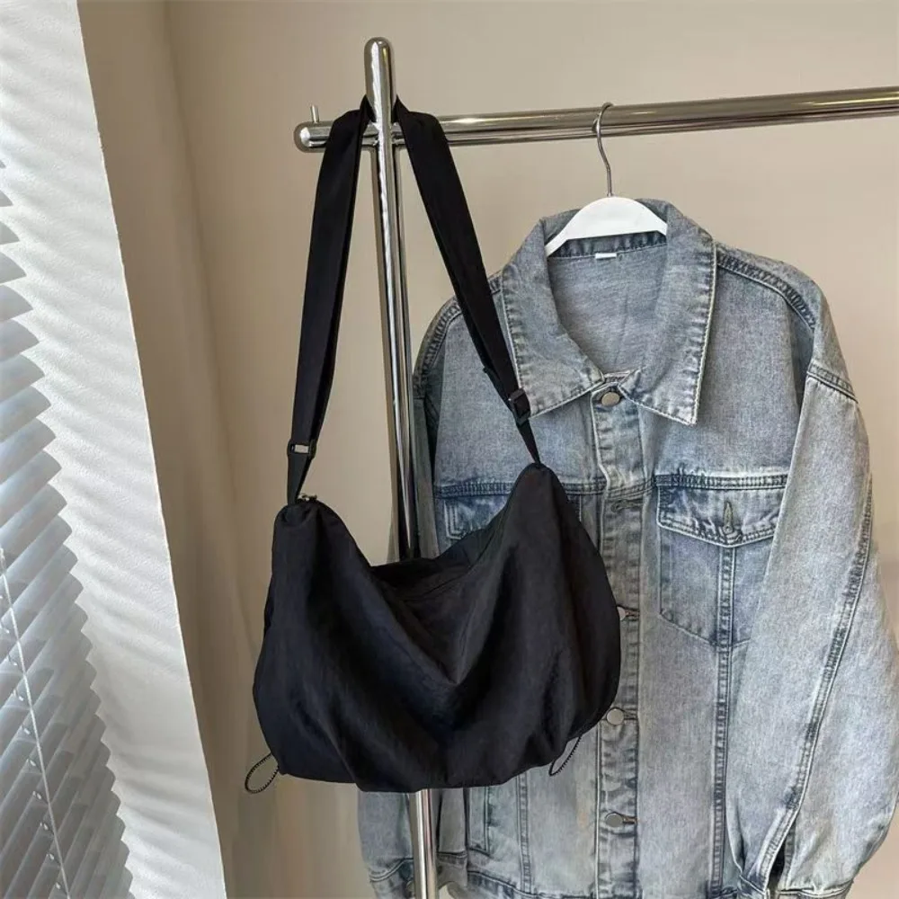 Retro Nylon Hobo Bag Solid Color Large Capacity Dumpling Bag Drawstring Adjustable Strap Shoulder Bag Ladies ​