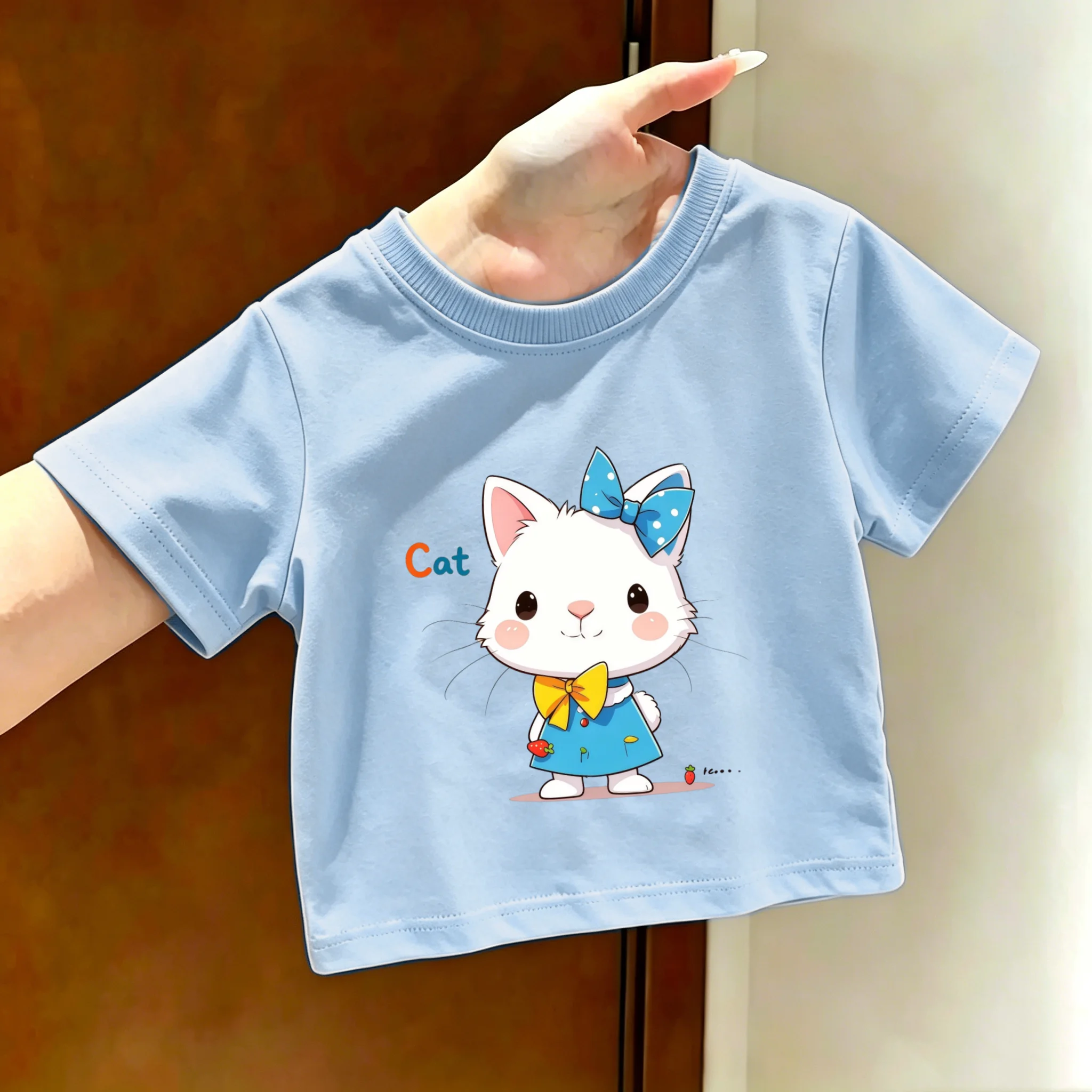 Cartoon Super Beautiful Short Sleeved Parent-child T-shirt for Girls, Loose and Cute Cat Top, 2026 Summer New Item