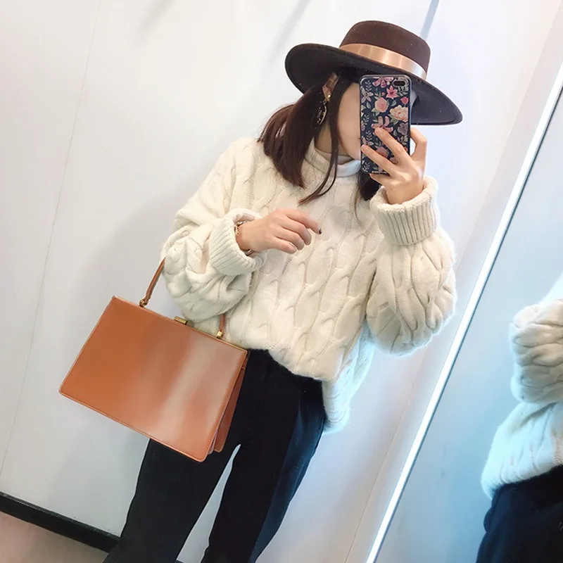 

Designer Large Capacity Tote Bag Retro Simple Clip Handbag New Solid Color Hand Carrying Small Square Bag