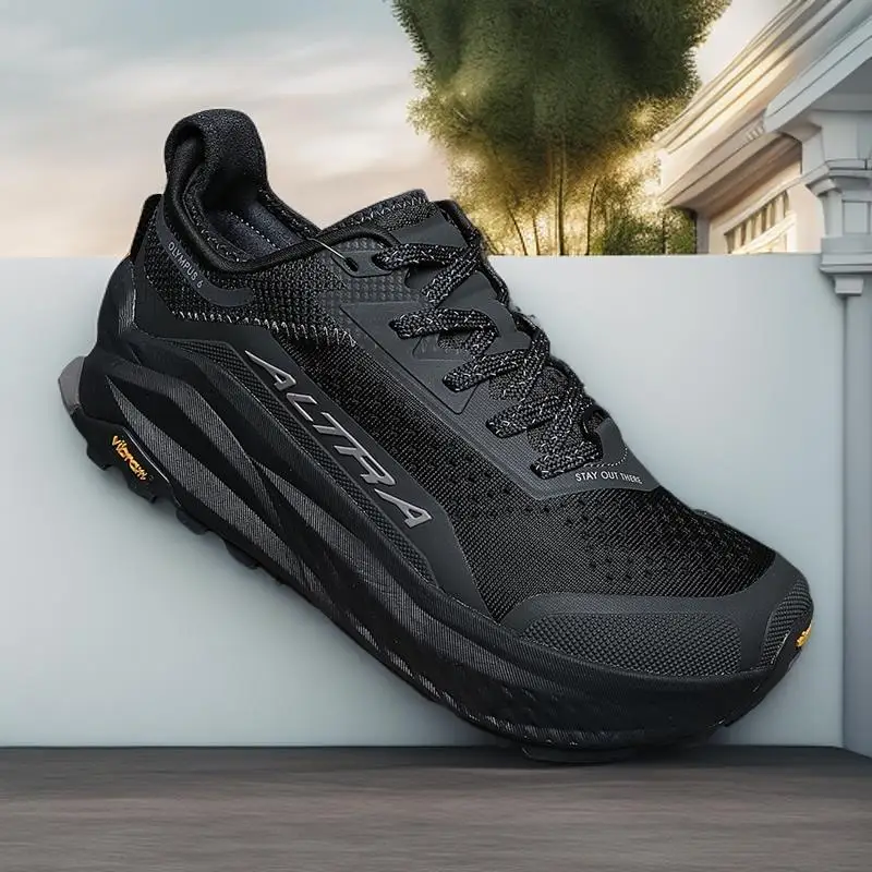 

Мода — повседневная спортивная обувь вперед, Avant - дизайн Garde, свинцовый тренд