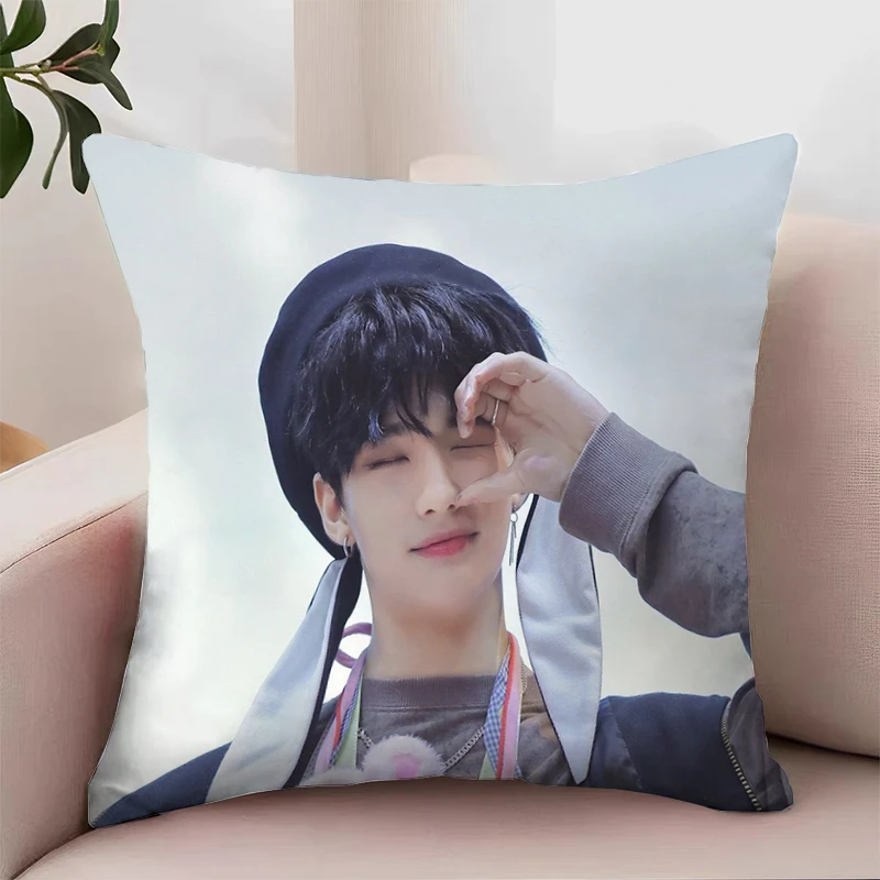 H-Hwang Hyun Jin Home Decoration Cushion Cover 45x45 Cushions Covers Decorative Pillowcases Aesthetic Room Decoration Pillow Bed