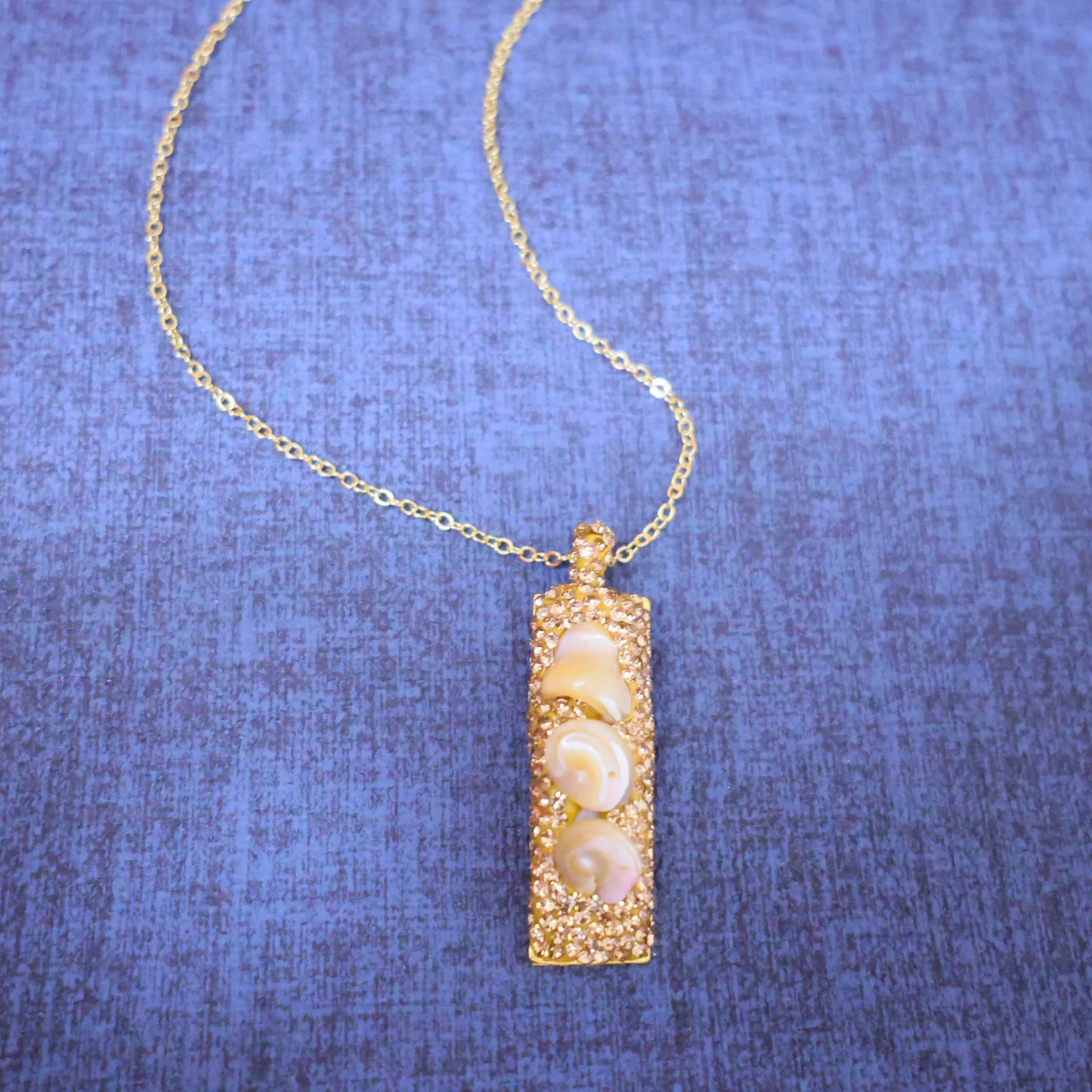 Natural white moonlight shell necklace accessories cross-border European and American natural stone original design popular jewe