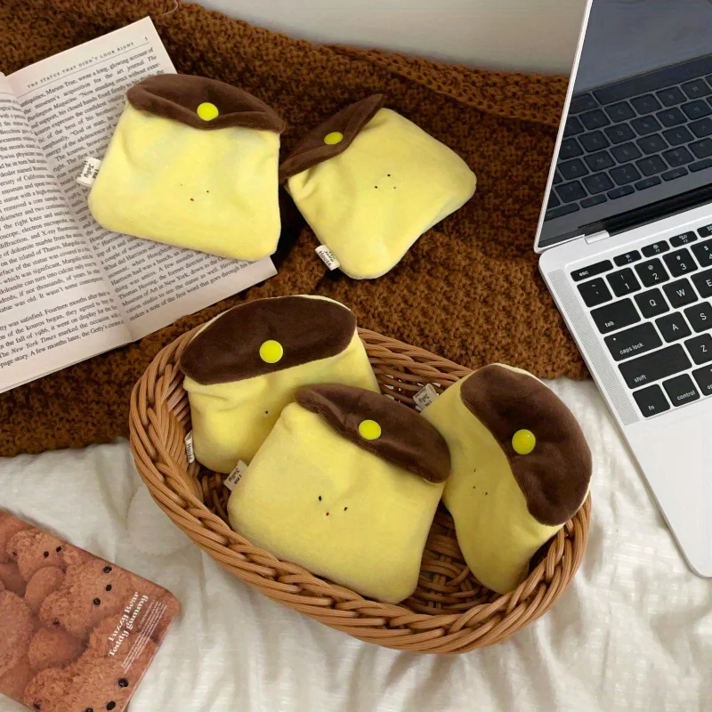 Fashionable Color-Blocked Coin Purse, Creative Mini Plush Portable Storage Bag for Earphones, Id Cards, and Small Cards (Can Be Used in All 4 Seasons)