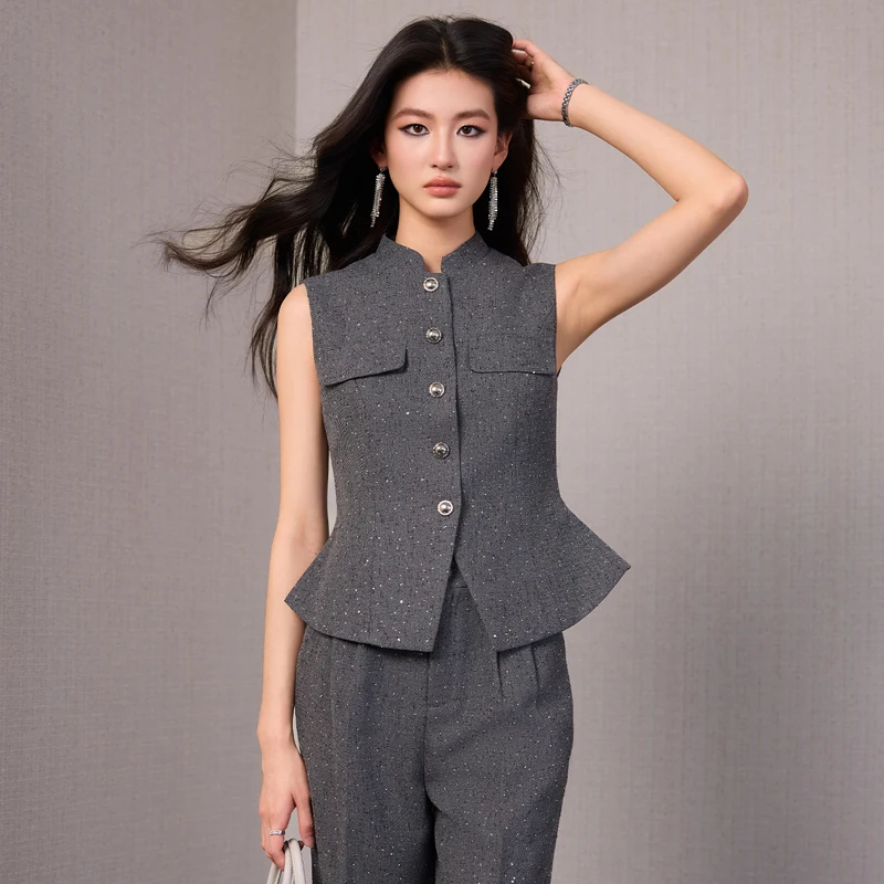 

High-End Gray Short-Sleeved Vest And Jacket Set Spring Summer 2026 Fashion Wide-Leg Pants Two-Piece Outfit Short Length