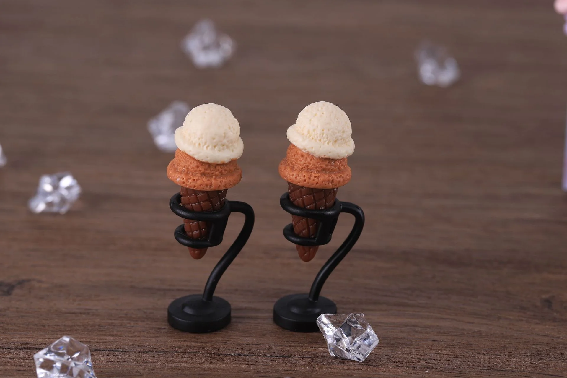 10 Stück Niedliche Doppelschichtige Dreidimensionale Eiswaffel DIY Simulations-Lebensmittel-Spielzeug Harz-Ornament – Detail 3