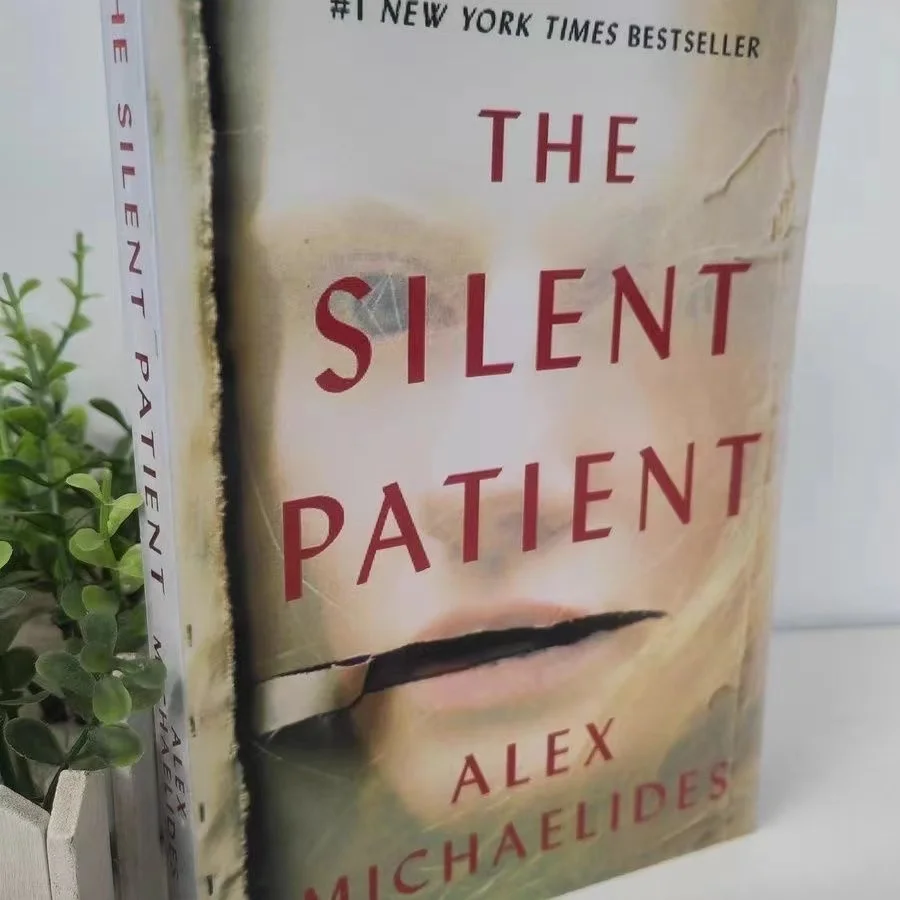 The Silent Patient by Alex Michaelides Paperback English Novel Bestseller Book