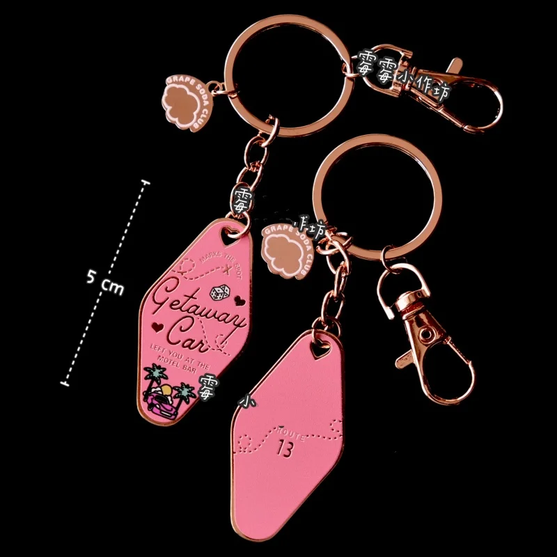 سمعة صغيرة موتيل المفاتيح ، ثعبان مفتاح سلسلة لعشاق الموسيقى ، المفاتيح قلادة الهدايا صالح للرجال النساء جريل هدية