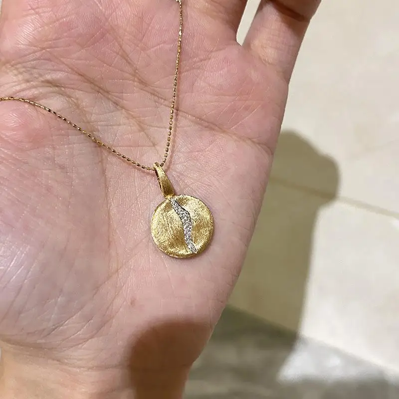 New in simple irregular brushed fashion circular necklace Laziness design diamond pendant suitable for daily jewelry gifts
