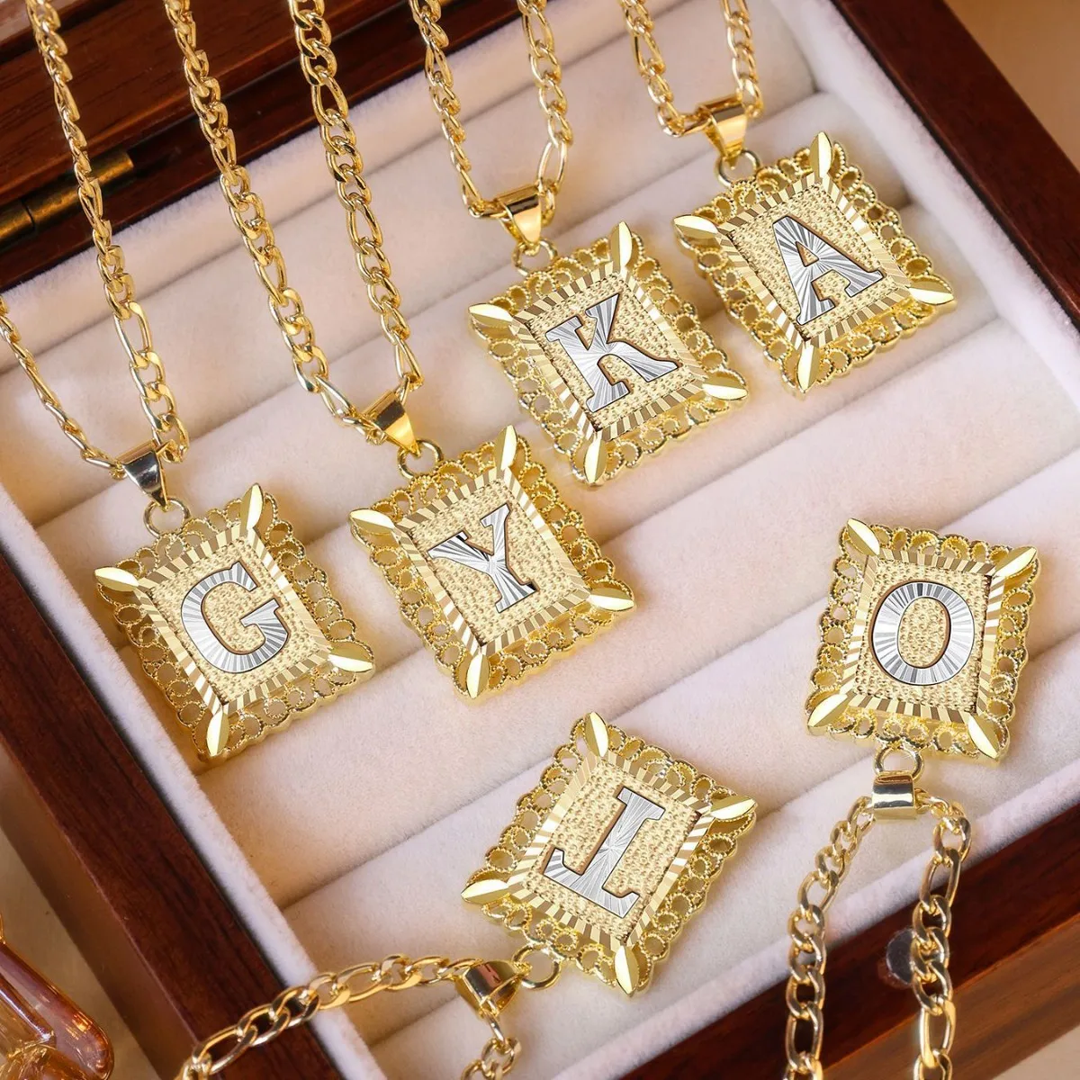 Vintage Initial Square Letter Pendant Necklace Capital Monogram Necklace Alhpabets From A-Z Figaro Chain Necklace