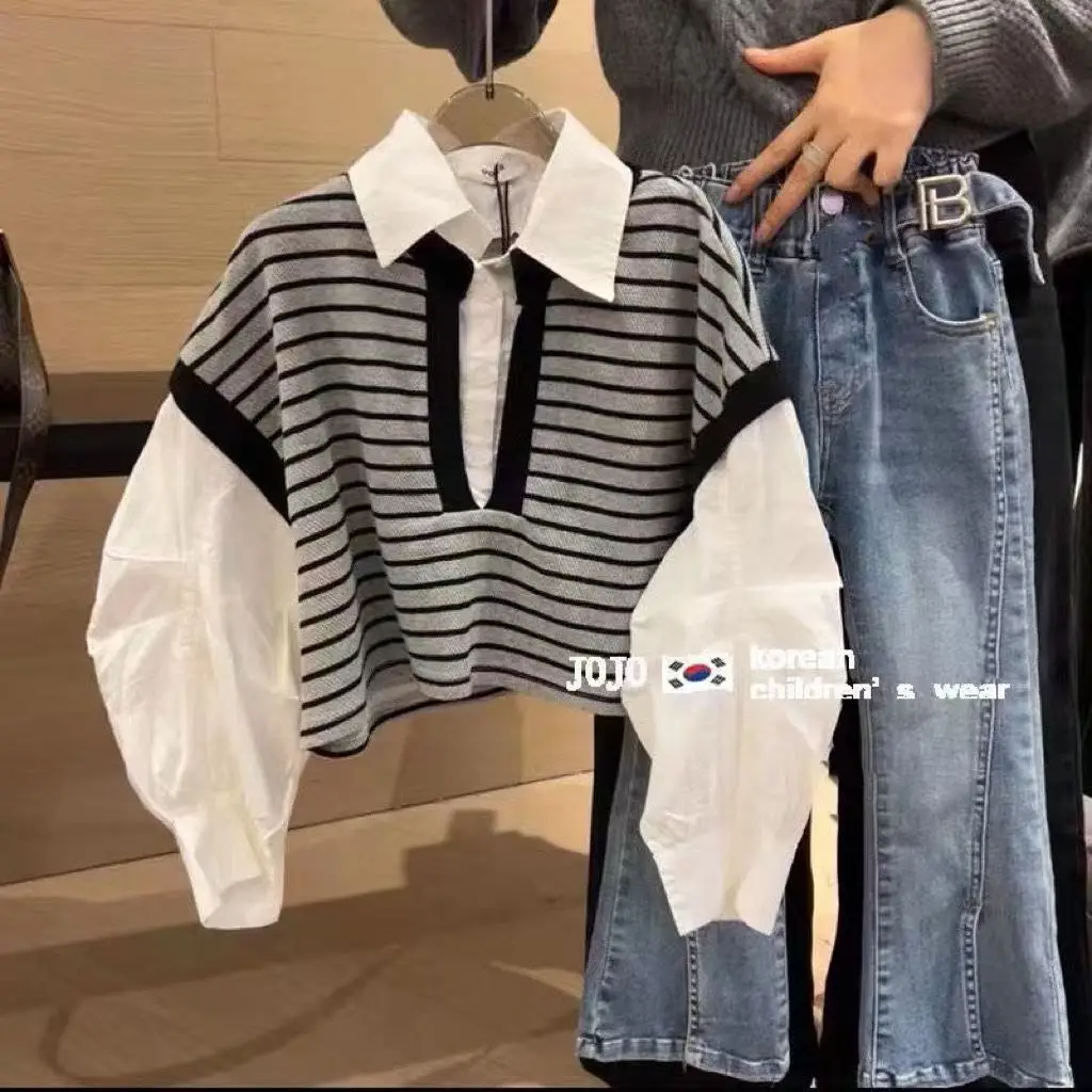 

Korean Version Children's Clothing Autumn Girls' Set New Children's Fashionable Splicing Striped Top Split Jeans Two-piece Set